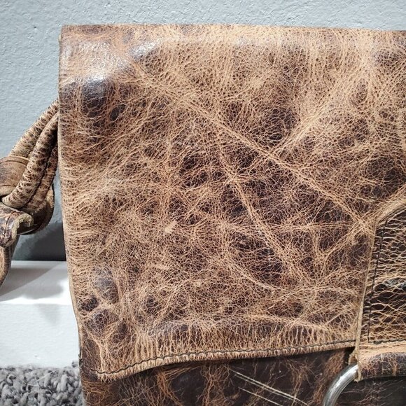 Vintage Brown Leather Crossbody Shoulder Bag Satchel Front Pockets Flap Over - Picture 4 of 16